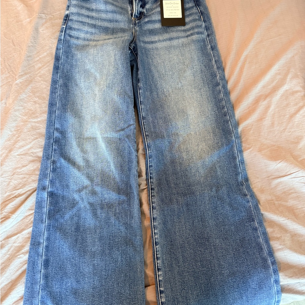 NWT Wide Leg High Rise Jeans – Medium Wash – XS/1